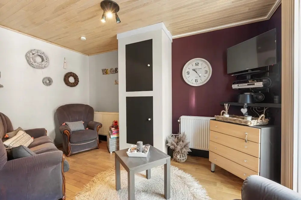 Attractive Apartment Near the Center