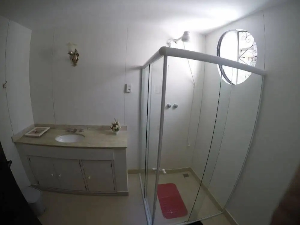 Le Monde Hostel - Suites e Camas