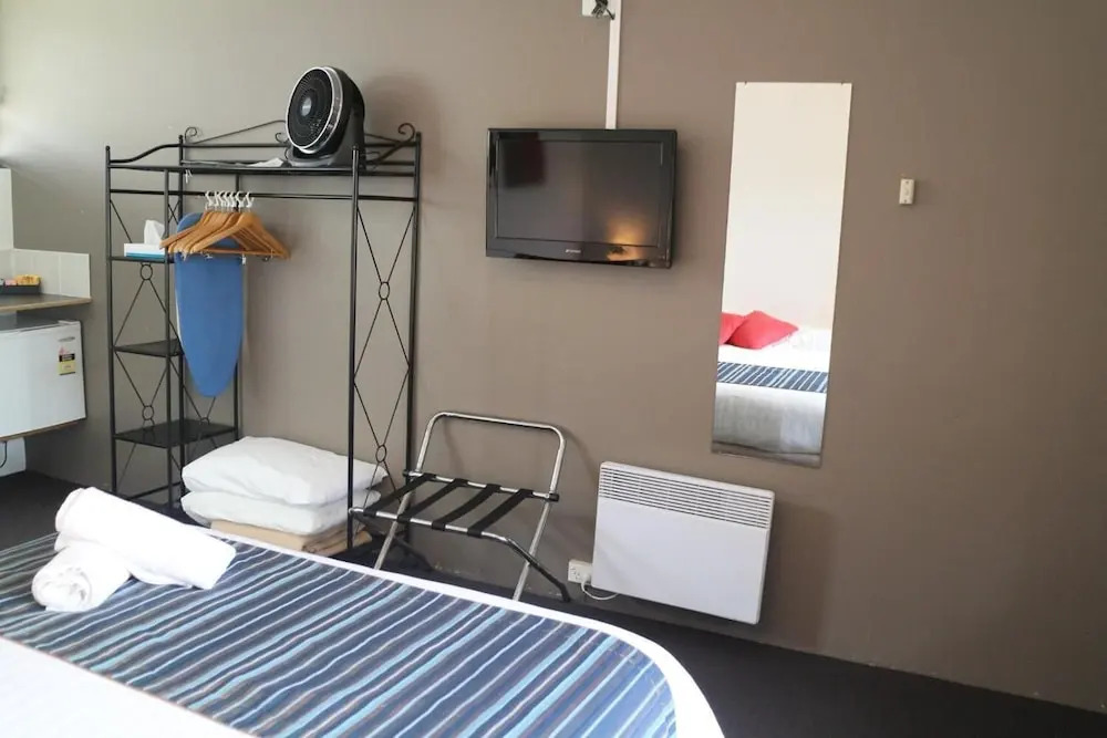 Tamar Cove Motel