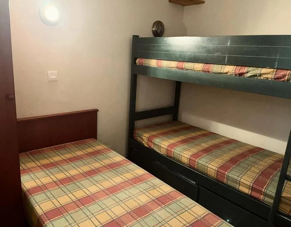 Résidence VALERIANE - 3 Pièces pour 7 Personnes 64