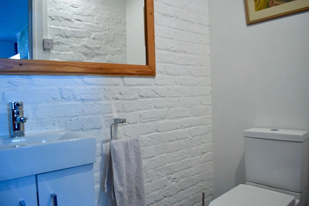 2 Bedroom Loft Style House In Central Islington
