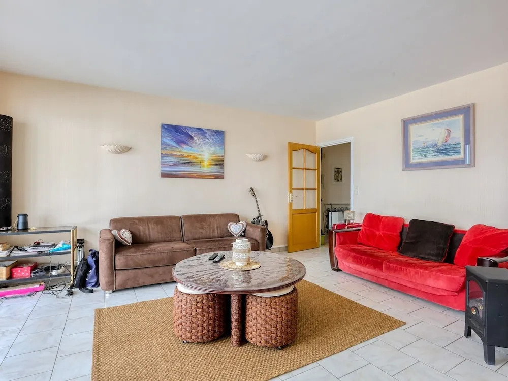 Beachfront Apartment in Grancamp-maisy With Terrace