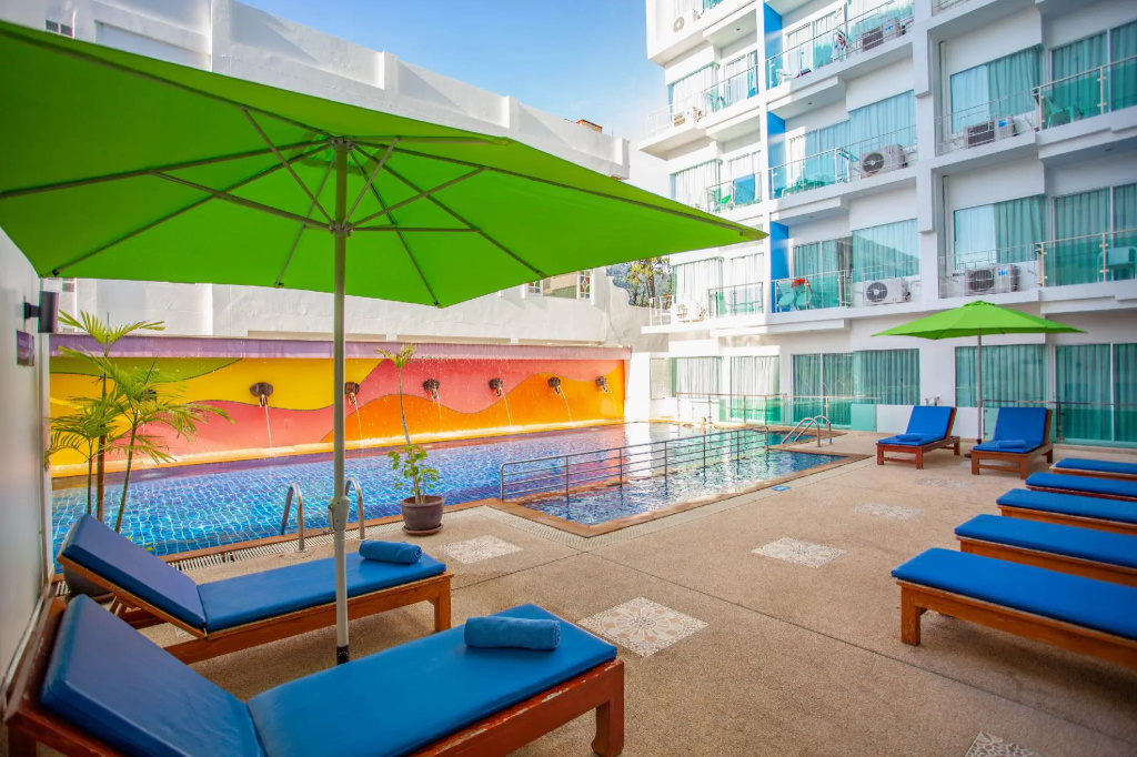 Курортный отель Baumancasa Beach Resort