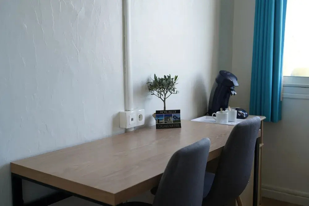 MOTEL ASCOT - Hotel & Appartements