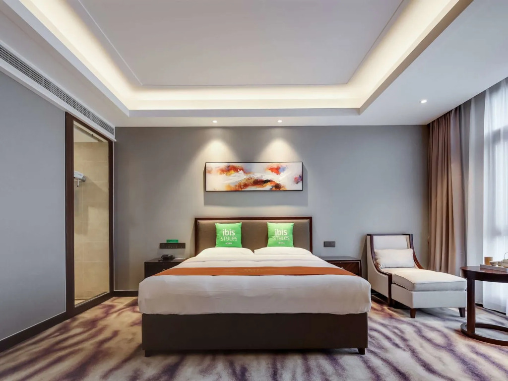 ibis Styles Nanjing Qilin Gate Hotel