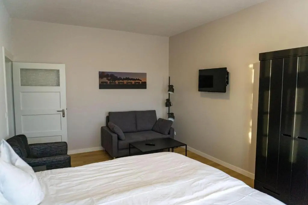 Ferienwohnungen-Molli-West-Wohnung-1-9801