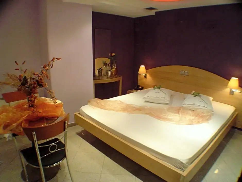 Hotel Niki Piraeus