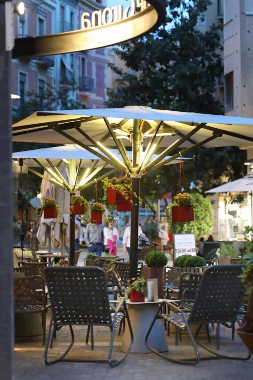 Apartaments Plaça Del Vi