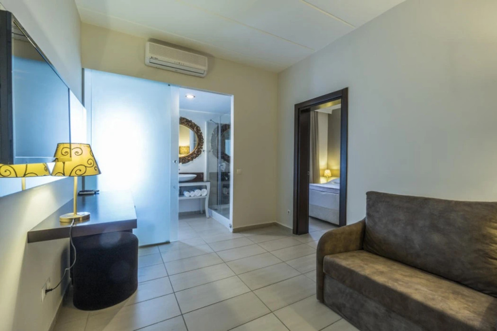 Babana Hotel
