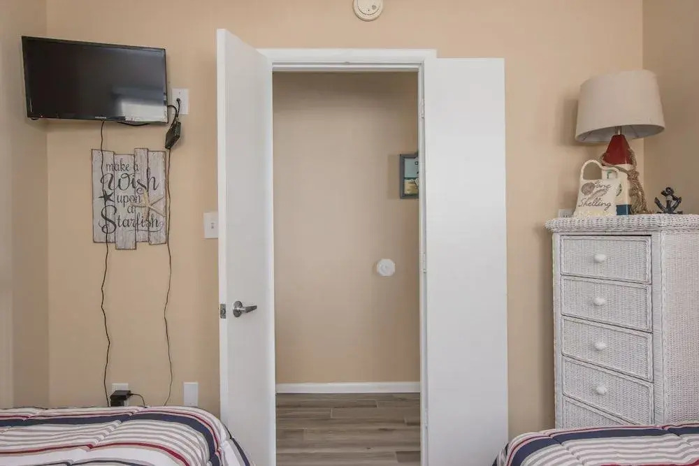 Waterpointe II - 706 - 3 Br Condo