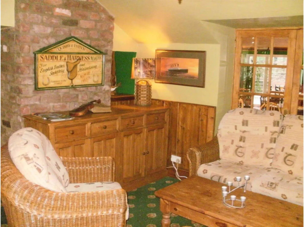 Cresswell Arms
