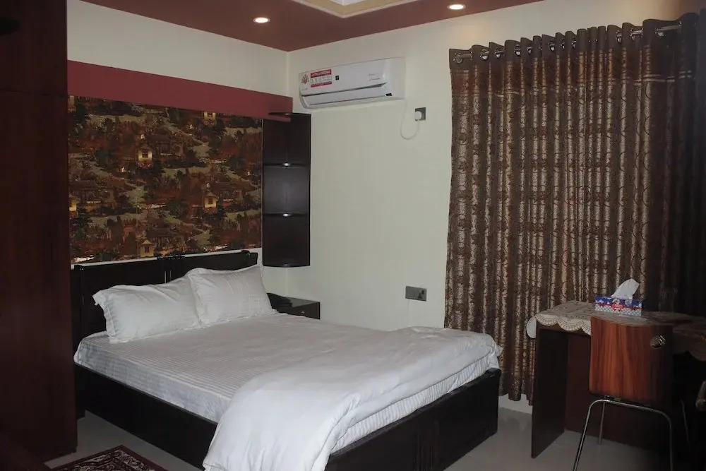 Khairul International Hotel Pabna
