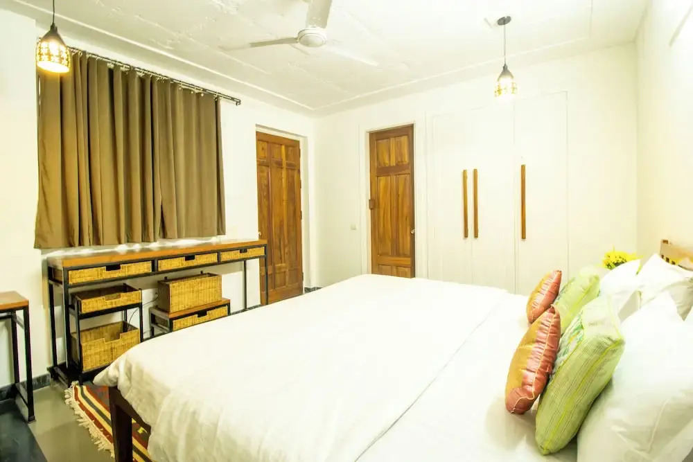 Opulent Antique 3br Villa in Gurugram