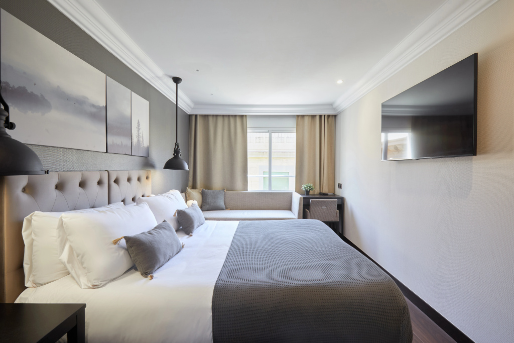 Hotel Cortes Rambla