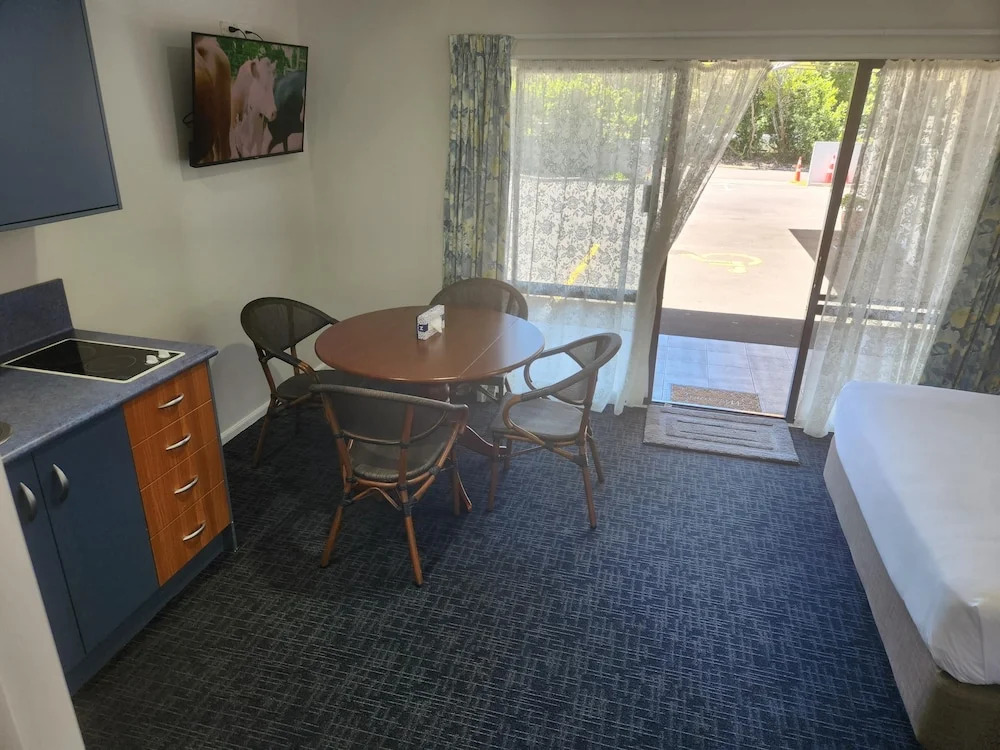 Botany Motor Inn