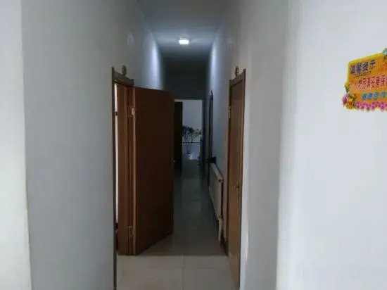 Shuangying Farm House