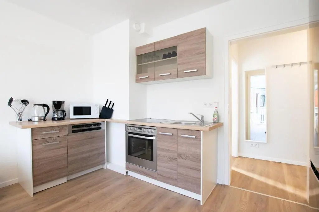 T&K Apartments - Studio Apartments - 22 min MESSE DUS & Airport DUS