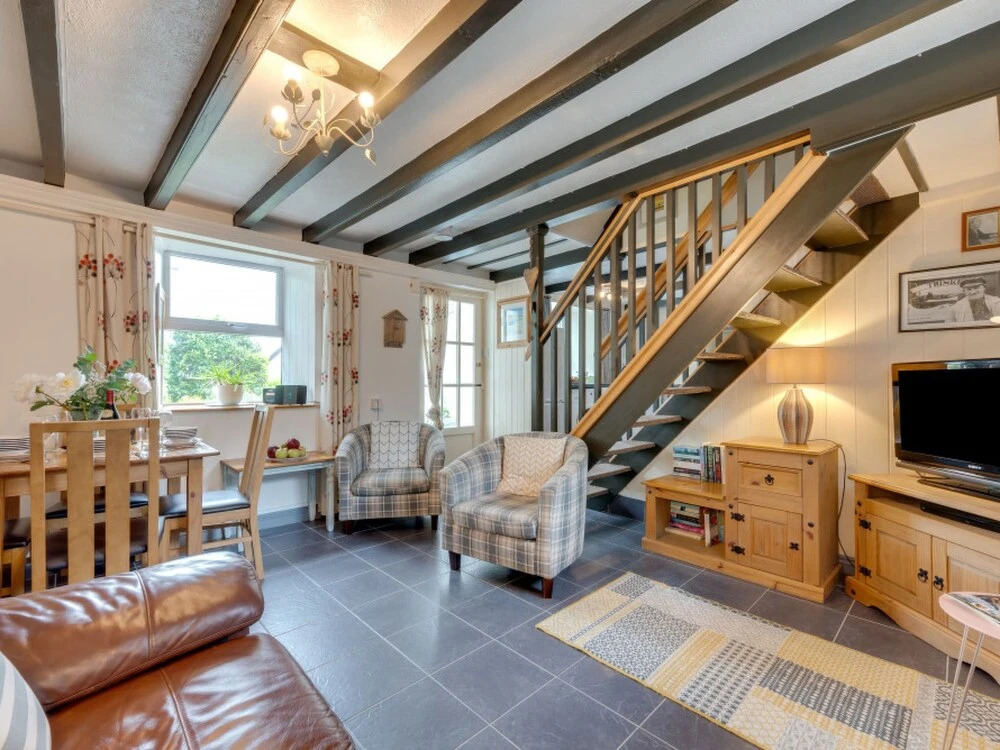 2 Bed in Penzance oc-p00597