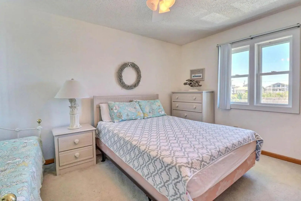 5018 - Mike`s Beach House