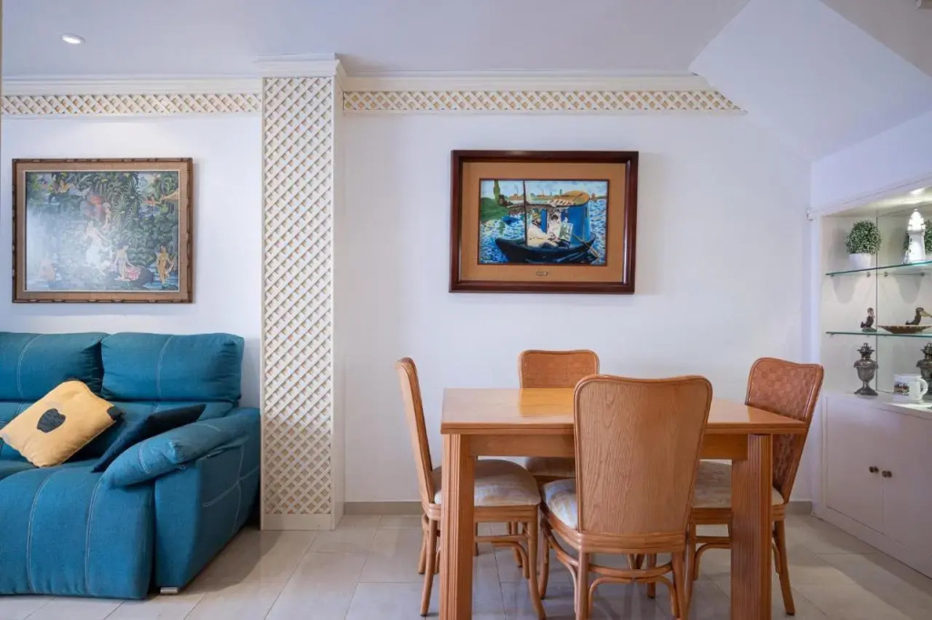 At147 Mediterrani