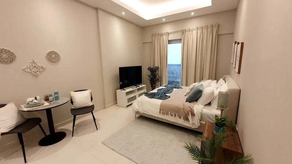 Hera Holiday Home