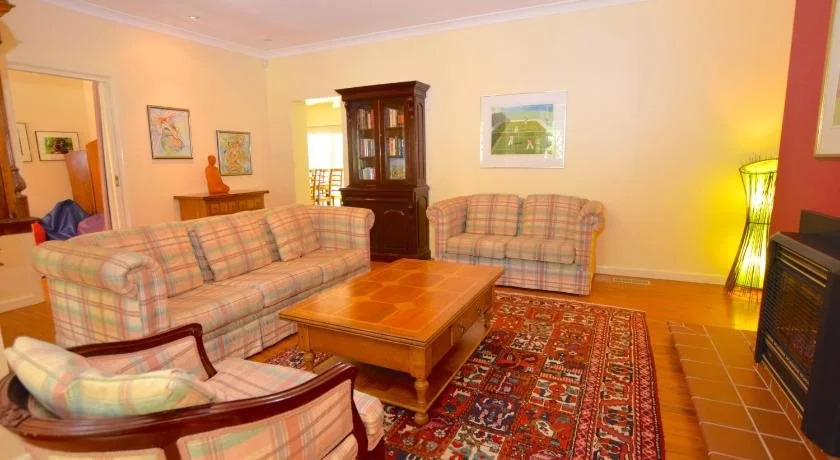 Lynwood House Estate