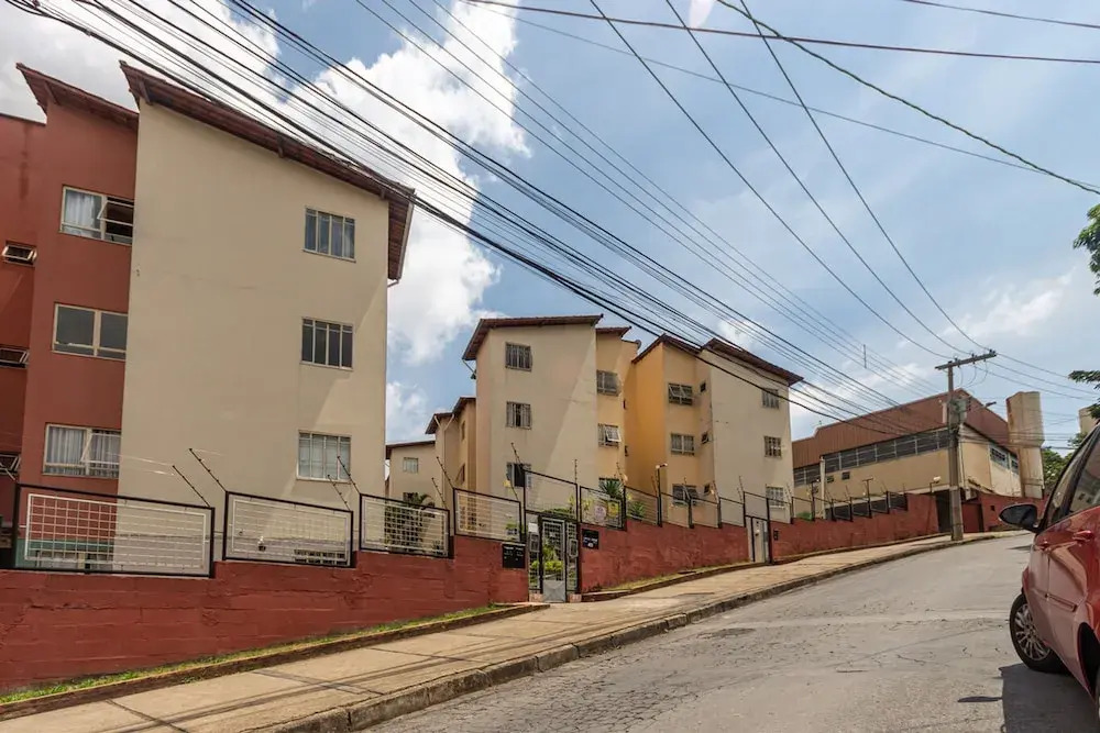 Apto com Tima Localiza o Wi-fi e Garagem