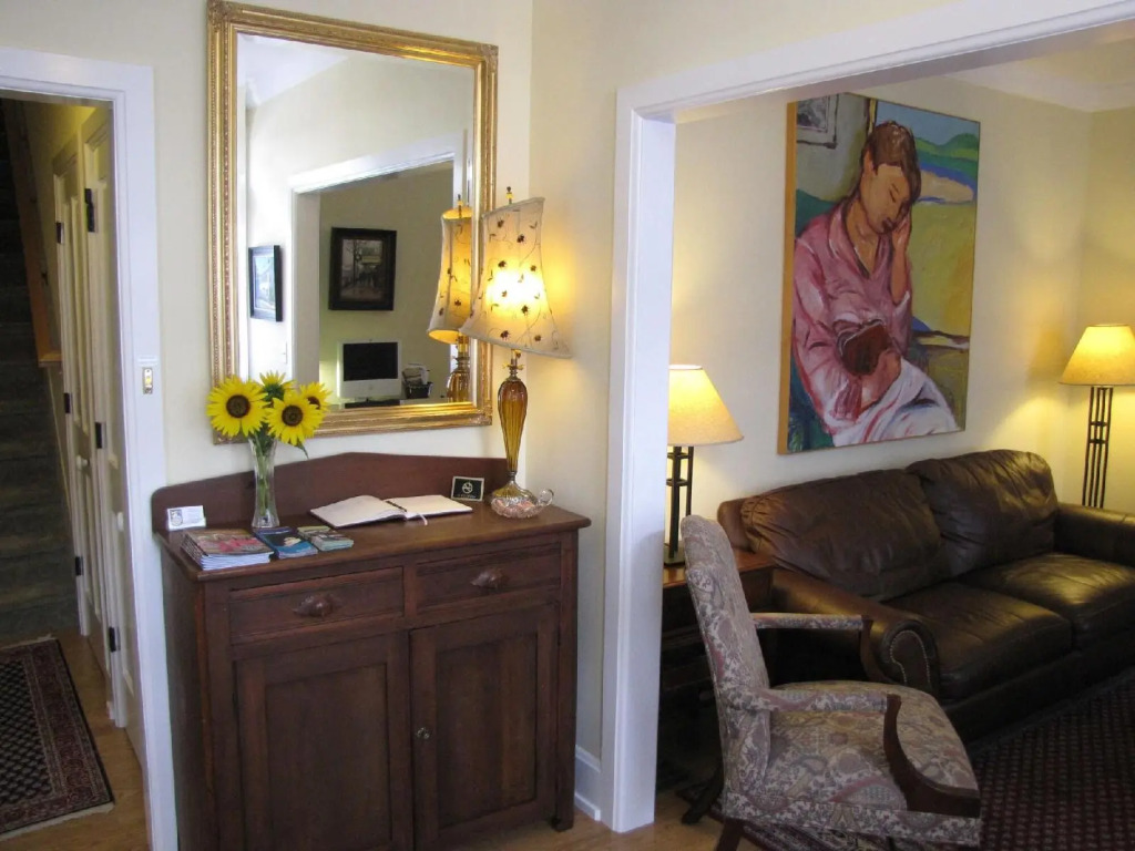 The Tawsty Flower Bed & Breakfast