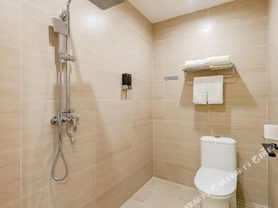 qujingquanjishanglv hotel