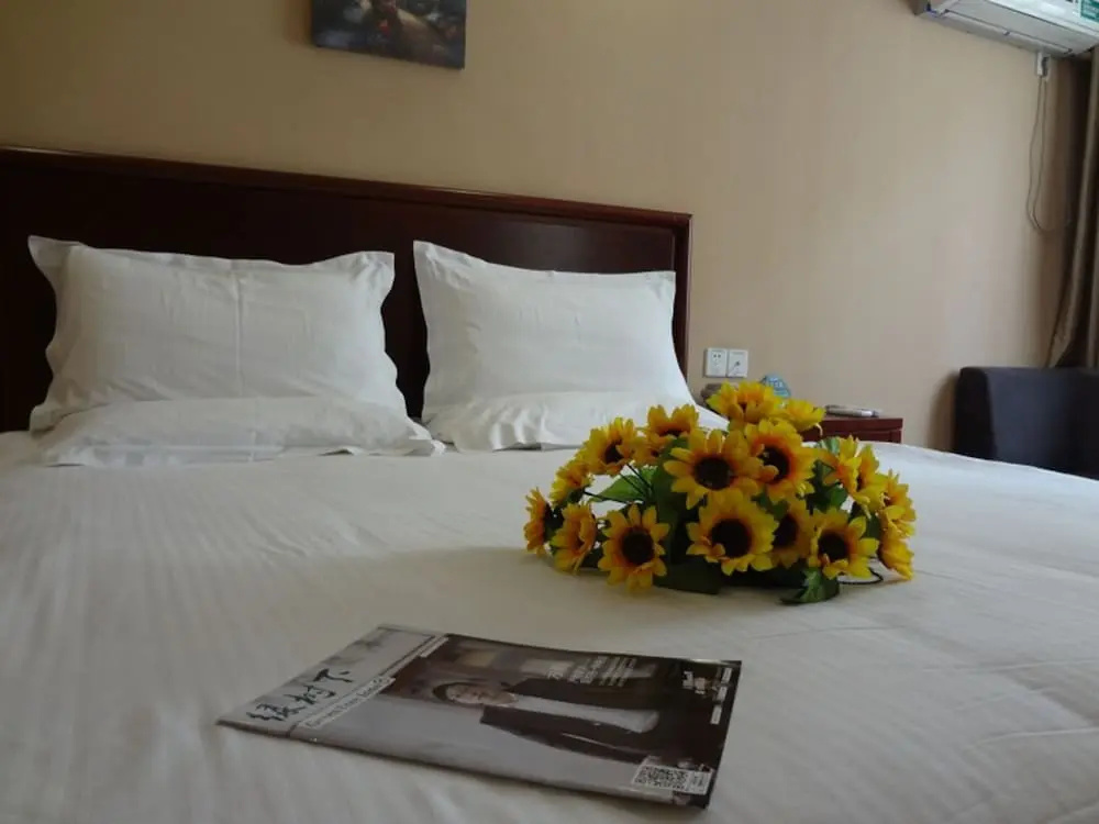 GreenTree Inn Zhenjiang Nanmenwai Street Shell Hotel