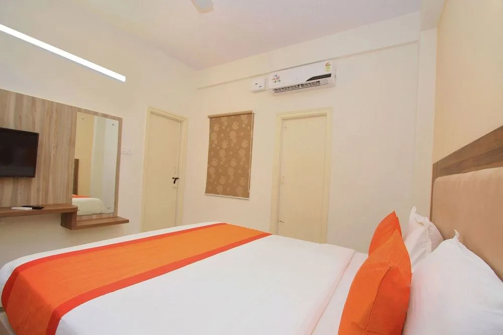 OYO 10258 Hotel Hibiscus Hebbal