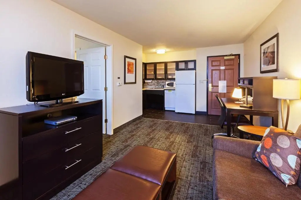 Staybridge Suites Tulsa-Woodland Hills by IHG