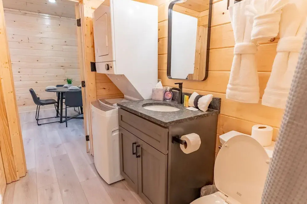 Brand New 2 bed 2 Bath Arcade Games Hot Tub