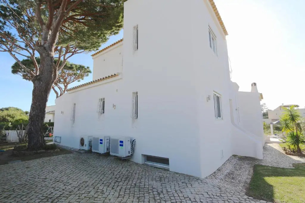 Villa Pinhal 213-CleverDetails- Sleeps 8, Quiet area, walking distance