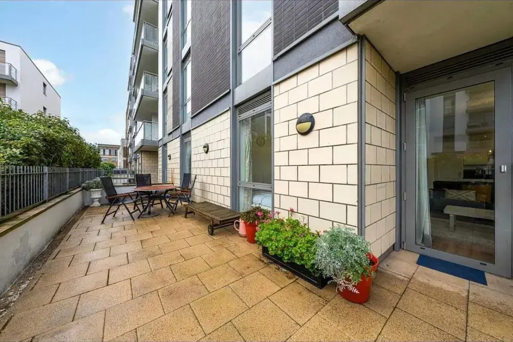 Luxurystaylong-sleeps6-freeparking-freegym-terrace