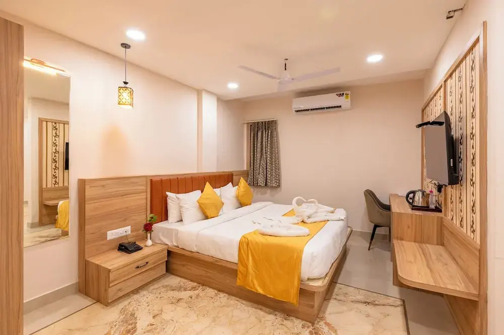 Hotel Silver Stone Varanasi