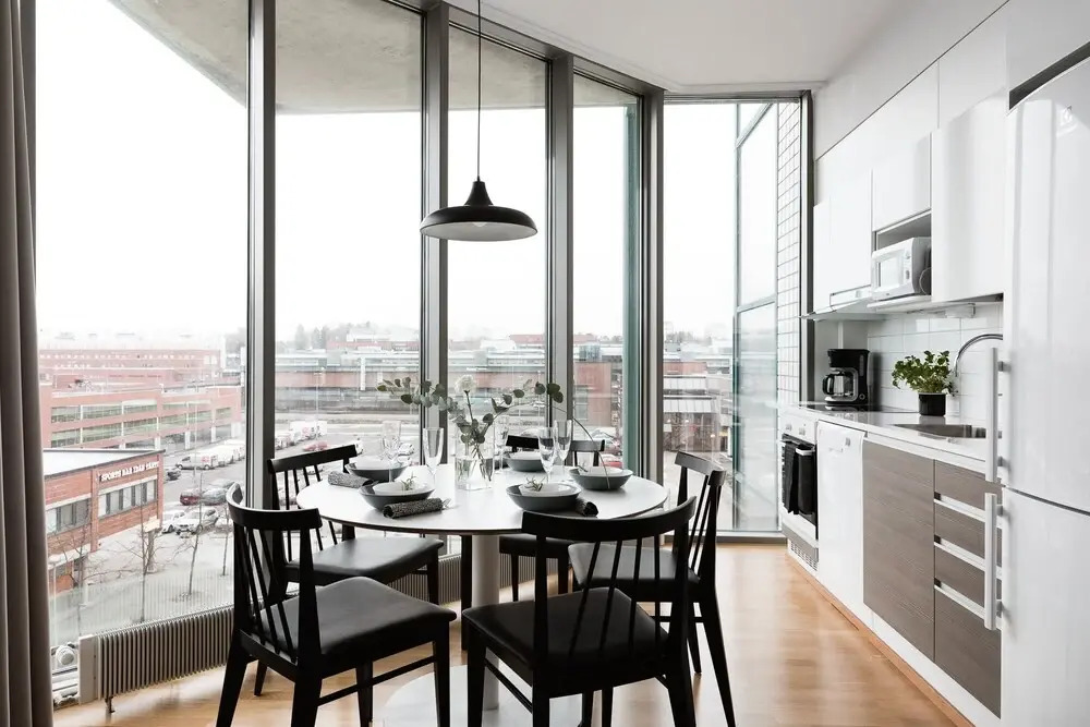 SleepWell Apartments Itäkeskus, direct metro to city center and bus to airport