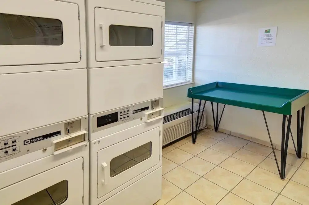 InTown Suites Extended Stay Lewisville TX - East Corporate Drive