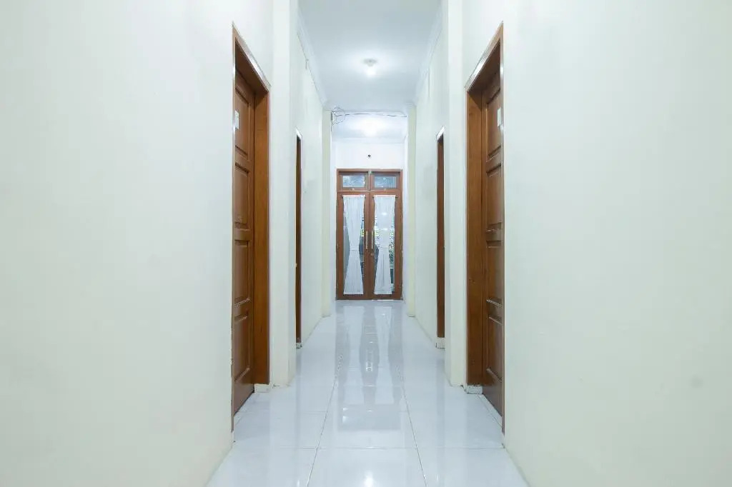 RedDoorz Syariah near Pakuwon Mall Jogja