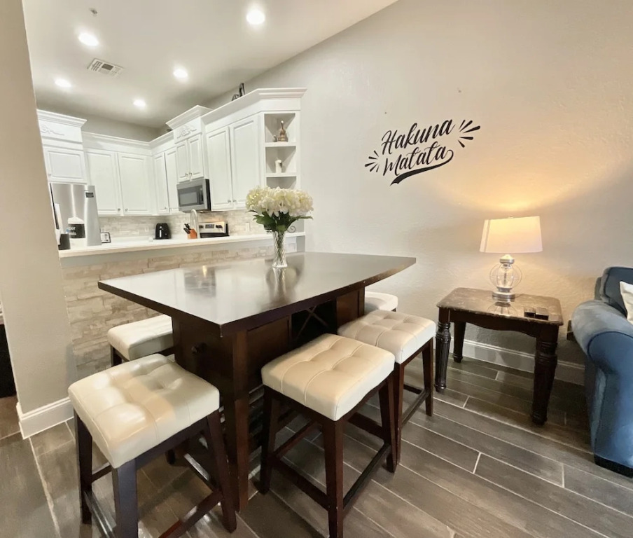 Disney Tropical Oasis at Bahama Bay New 3 Bdr!