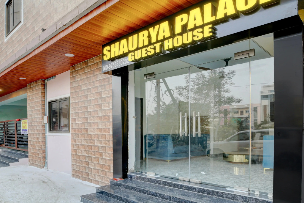 FabHotel Shaurya Palace, Pithampur