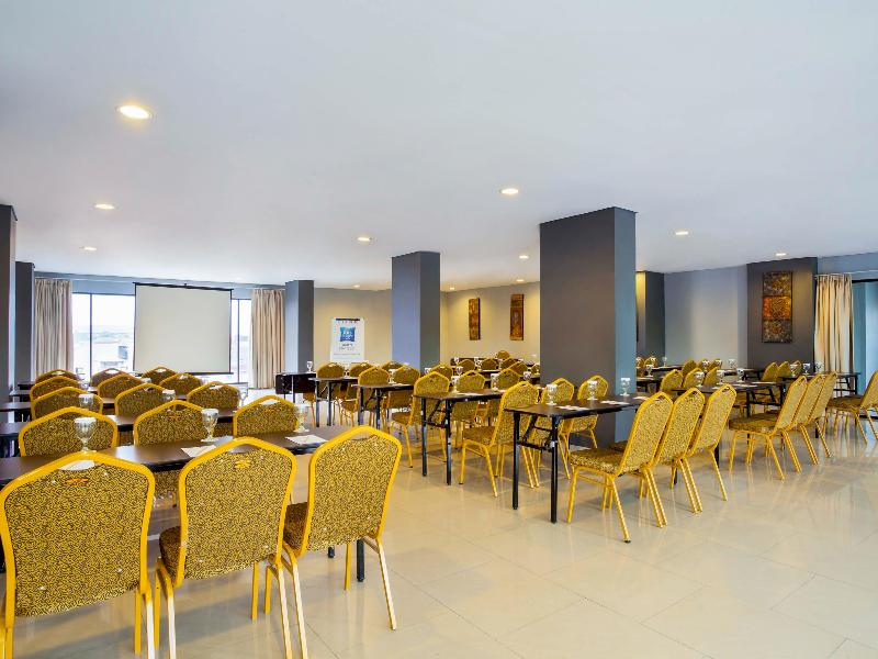Mercure Jakarta Grogol