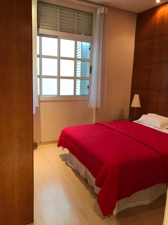 Residencial com serviços 45 metros decorado com sala, suíte, cozinha quadra da praia de copacabana