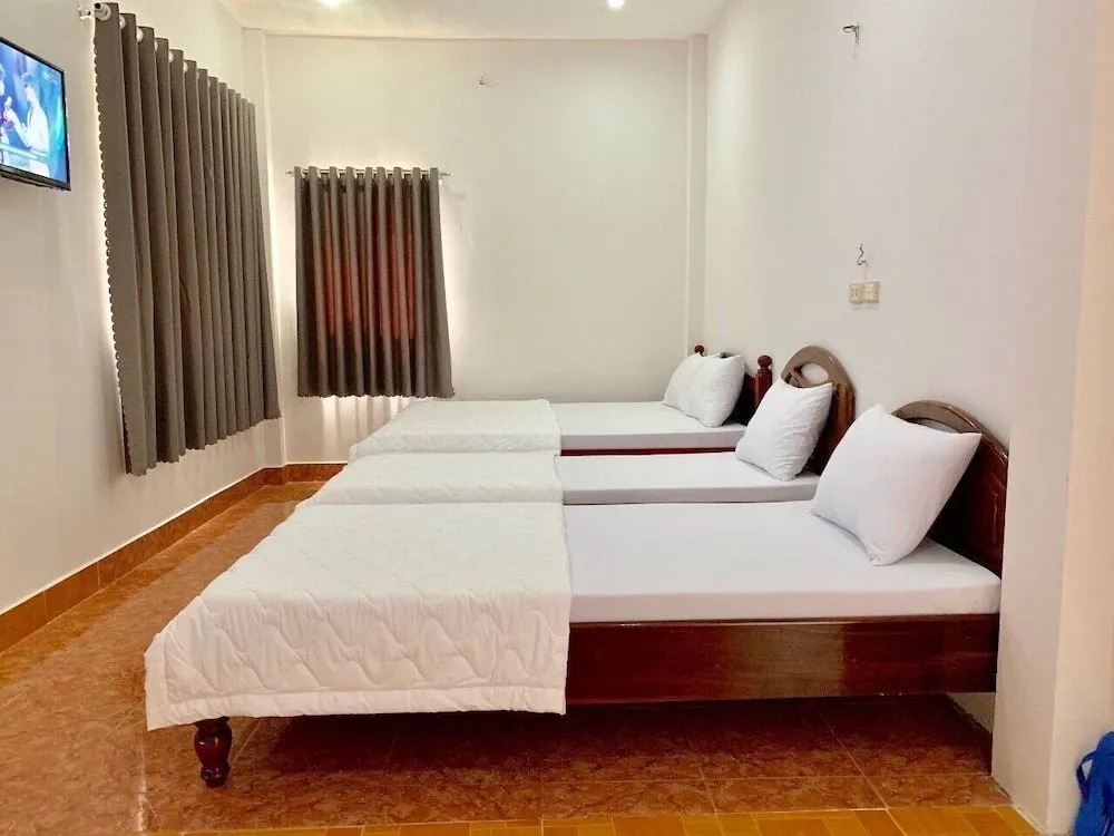 Phuc Long 2 Hotel