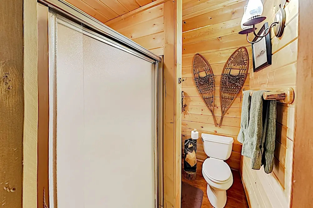 New Listing! Woodsy Cabin w/ Hot Tub, 3 Decks home