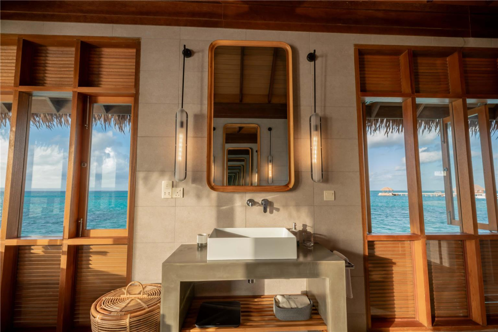 Курорт Melia Whale Lagoon Maldives