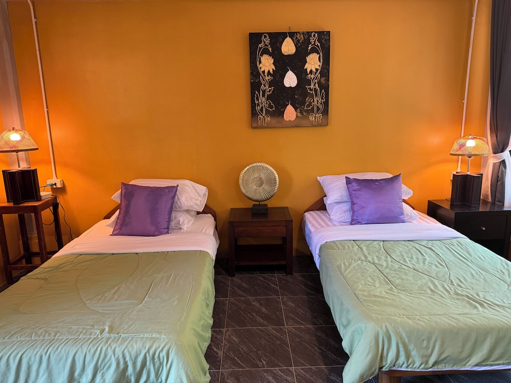 Golden Mango House