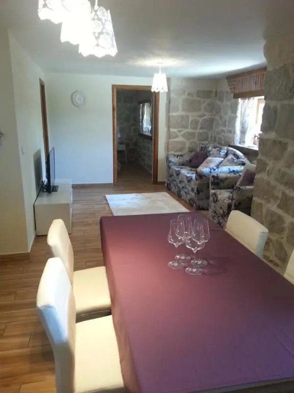 Apartment Peky