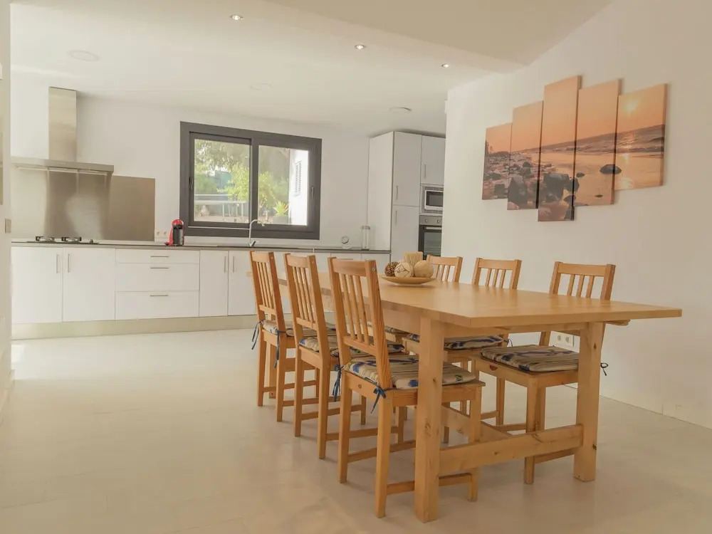 Nice Country House With Private Saltwater Pool, Chill Out, Table Tennis and BBQ