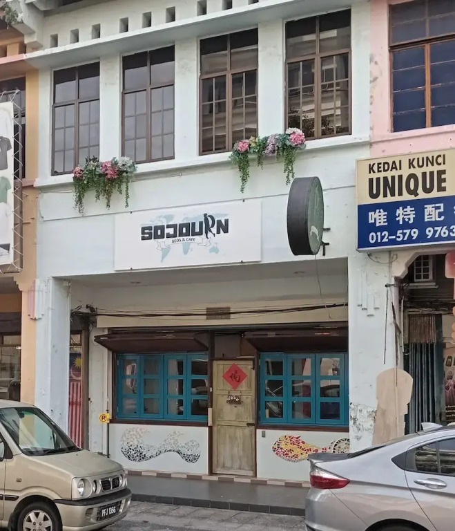 Sojourn Beds & Cafe